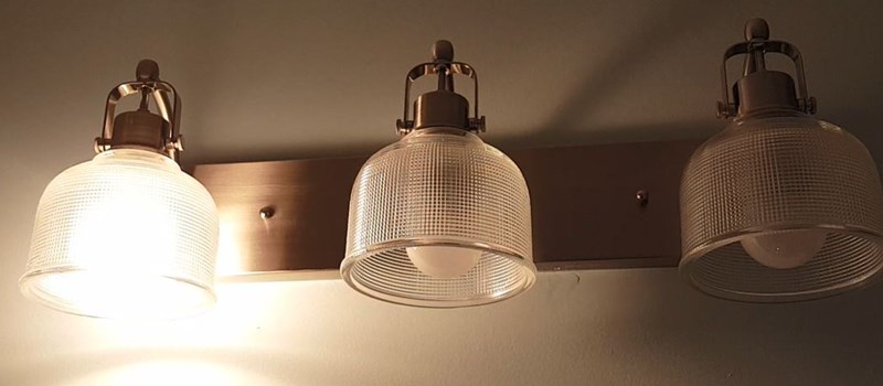 Why Led S Flicker And How To Stop It, How Can A Light Fixture Not Be Dimmable